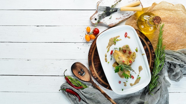 Taliz z apetycznym daniem